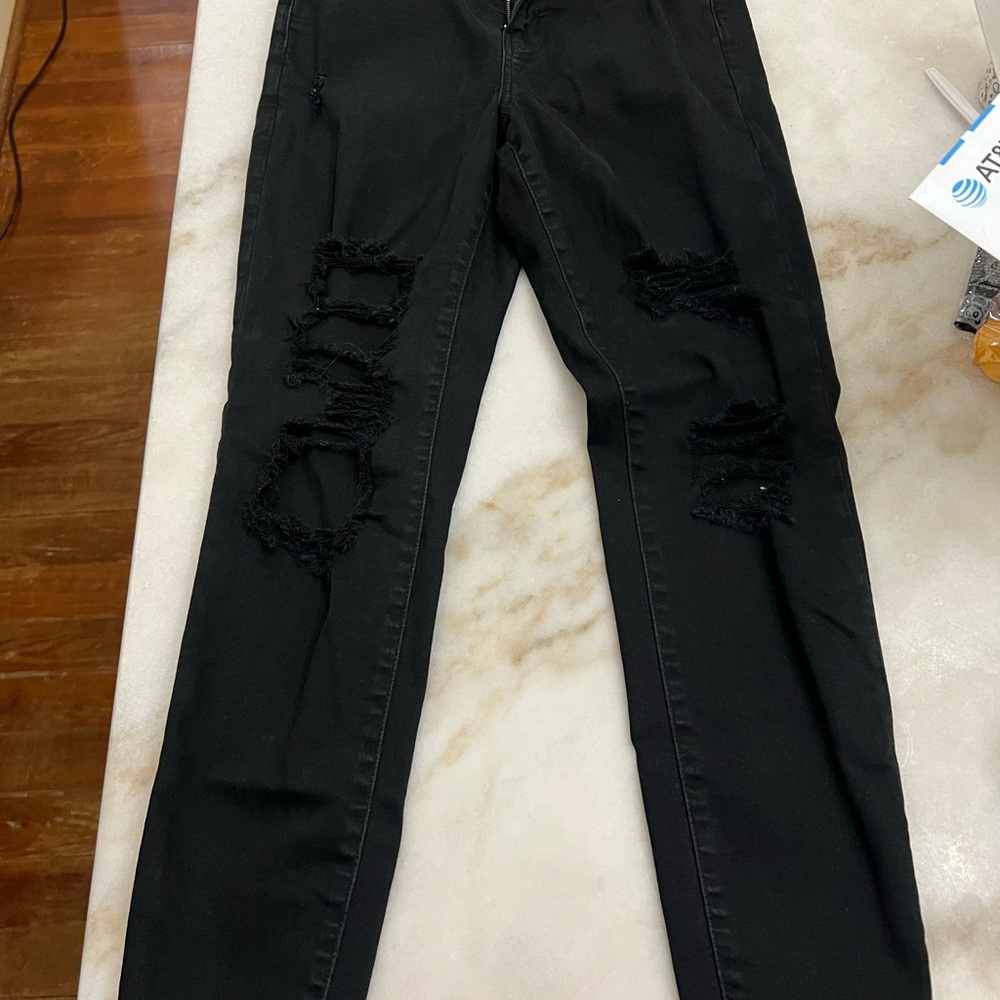 American Eagle Outfitters Black Distressed Skinny Jeans